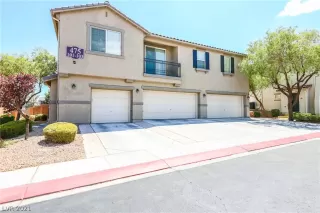 Photo #1: 2314393 Listing