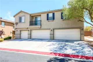 Photo #2: 2314393 Listing