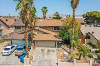 Photo #2: 2314415 Listing