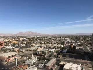 Photo #4: 2314422 Listing 