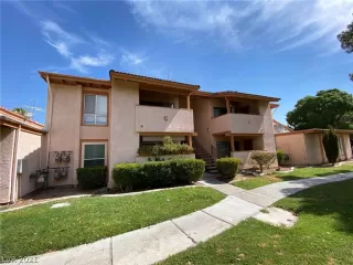 Photo #4: 2314514 Listing