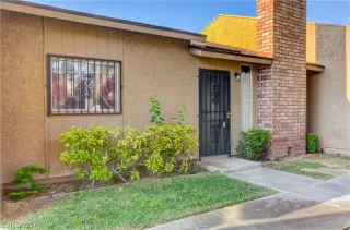 Photo #1: 2314521 Listing