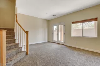 Photo #6: 2314531 Listing 