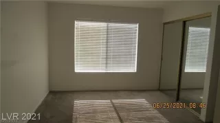 Photo #6: 2314580 Listing