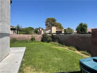 Photo #3: 2314612 Listing 