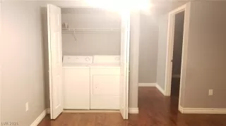 Photo #4: 2314732 Listing 