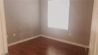 Photo #5: 2314732 Listing 