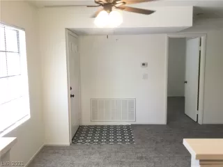 Photo #3: 2314754 Listing 