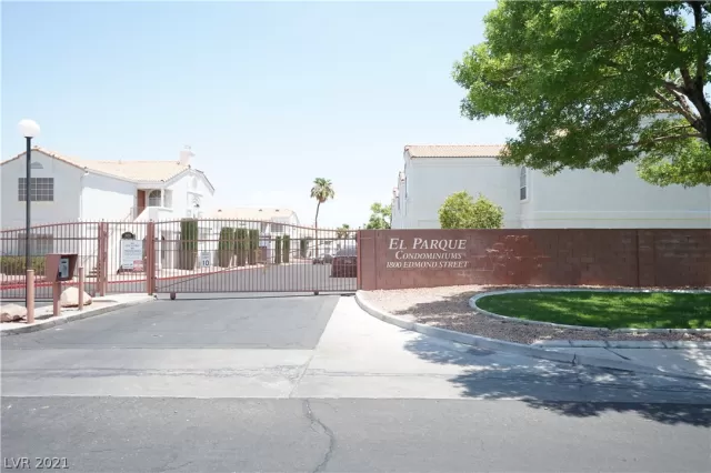 MLS: 2314771 Condo For Sale