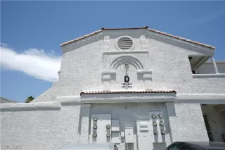 Photo #1: 2314771 Listing