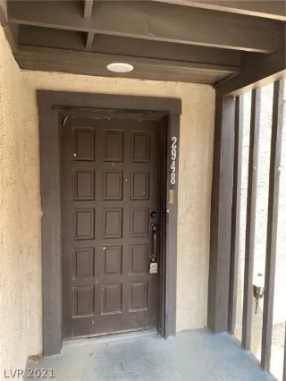 Photo #1: 2314788 Listing 