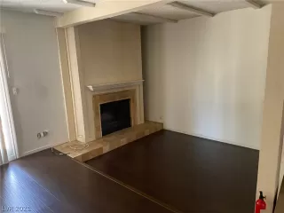 Photo #6: 2314788 Listing 