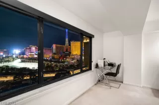 Photo #1: 2314813 Listing