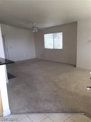 Photo #2: 2314827 Listing