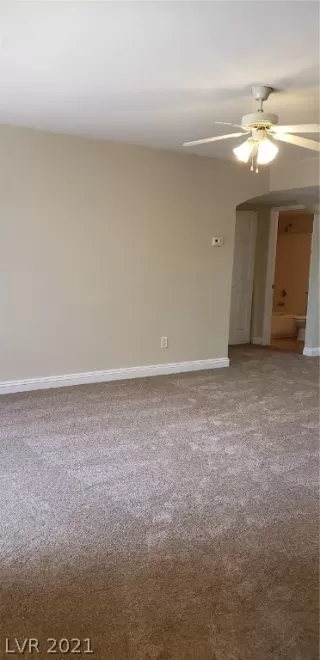 Photo #3: 2314832 Listing 