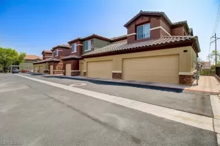 Photo #2: 2314867 Listing 