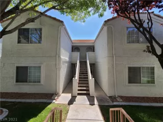 Photo #1: 2314876 Listing 