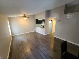 Photo #2: 2314876 Listing 