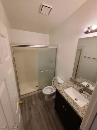 Photo #3: 2314876 Listing 