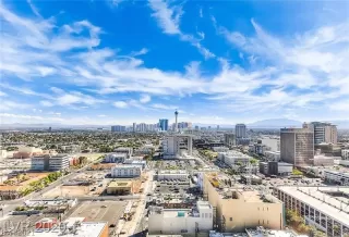 Photo #3: 2314894 Listing