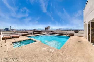 Photo #4: 2314894 Listing