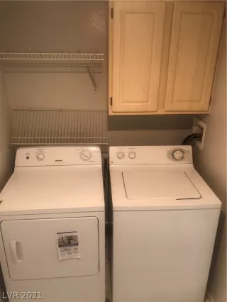 Photo #6: 2314897 Listing 