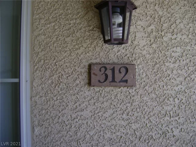 MLS: 2314905 Condo For Sale