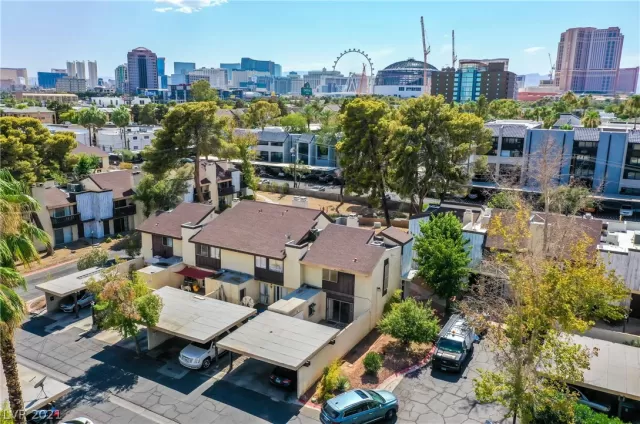 MLS: 2314934 Condo For Sale