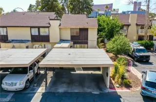 Photo #2: 2314934 Listing