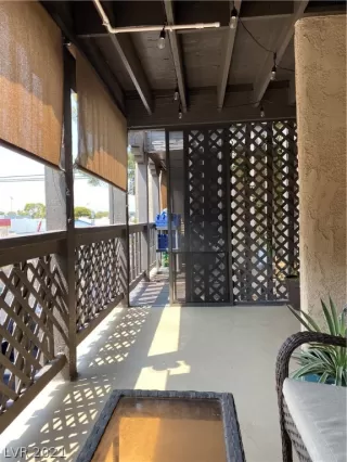 Photo #2: 2314937 Listing 