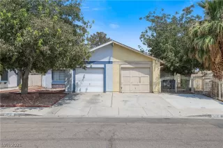 Photo #2: 2314939 Listing