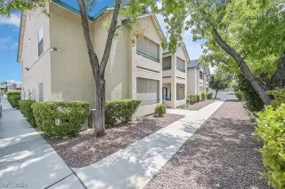 Photo #3: 2314992 Listing 