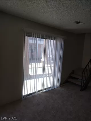 Photo #2: 2315061 Listing 