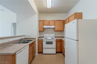 Photo #1: 2315094 Listing 