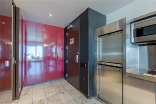 Photo #1: 2315147 Listing