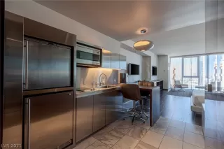 Photo #4: 2315147 Listing