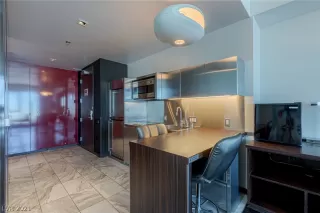 Photo #6: 2315147 Listing