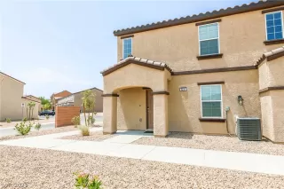 Photo #1: 2315149 Listing 