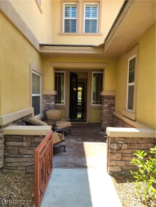 Photo #3: 2315154 Listing 