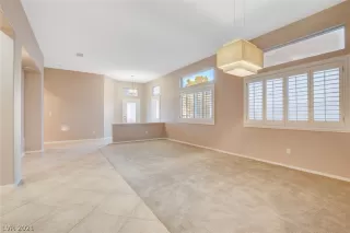 Photo #6: 2315188 Listing 