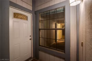 Photo #4: 2315195 Listing