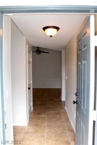 Photo #5: 2315219 Listing