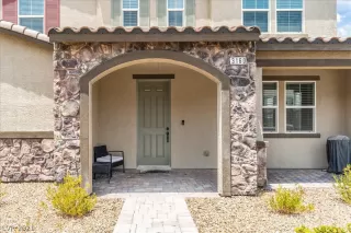 Photo #1: 2315230 Listing 