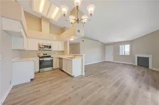 Photo #6: 2315248 Listing 