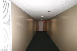 Photo #3: 2315263 Listing 