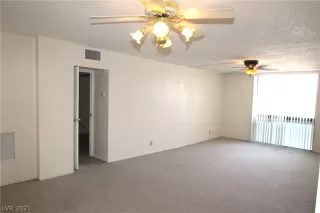 Photo #6: 2315263 Listing 