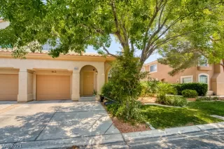 Photo #1: 2315269 Listing 