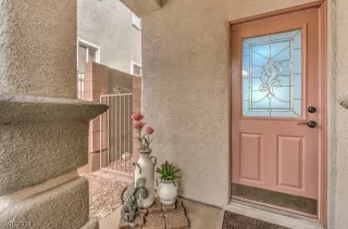 Photo #4: 2315286 Listing 