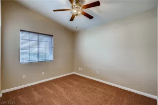 Photo #5: 2315287 Listing