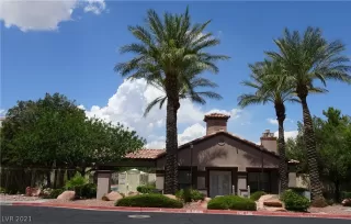 Photo #3: 2315314 Listing 